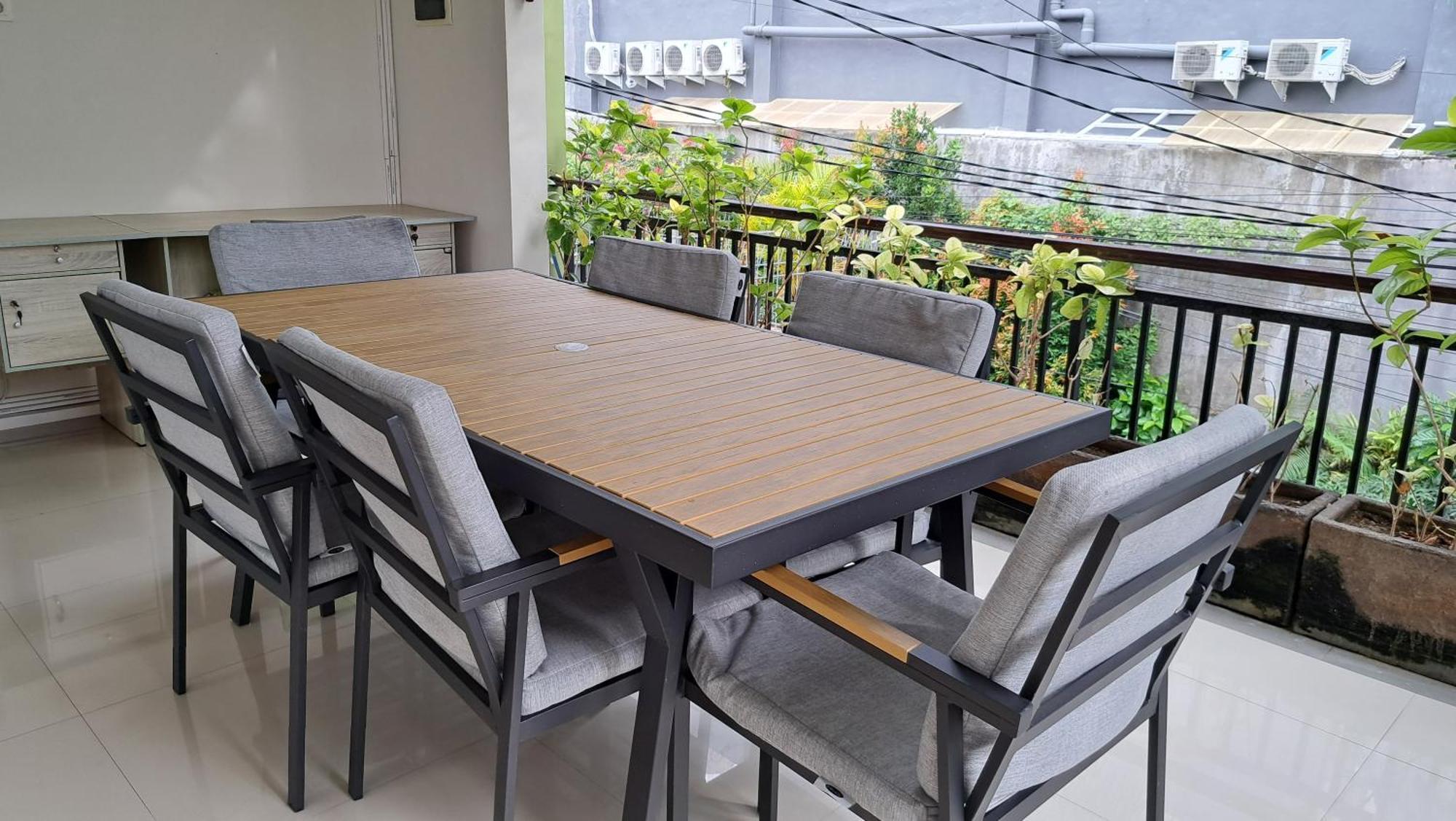Olivia Soho Guest House Легиан Экстерьер фото
