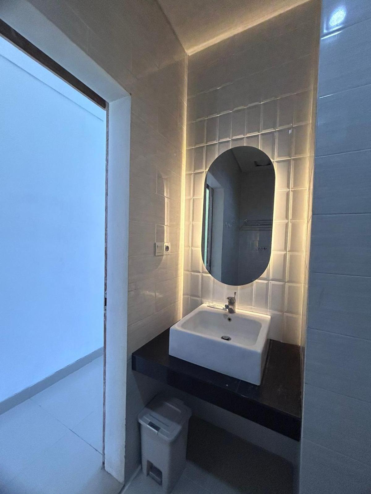Olivia Soho Guest House Легиан Экстерьер фото